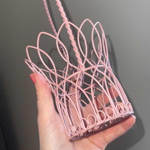 Pink wire basket - Picture 4 of 5